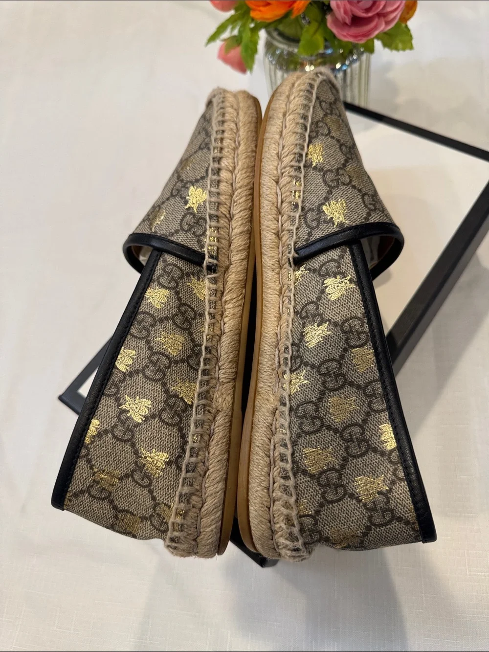 Authentic Gucci GG Supreme Bee Espadrilles